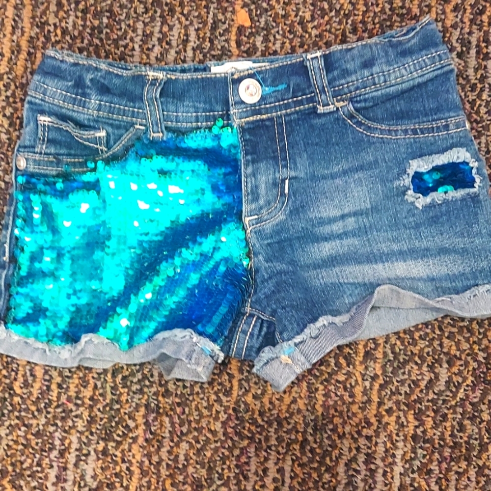 Cut Jean shorts